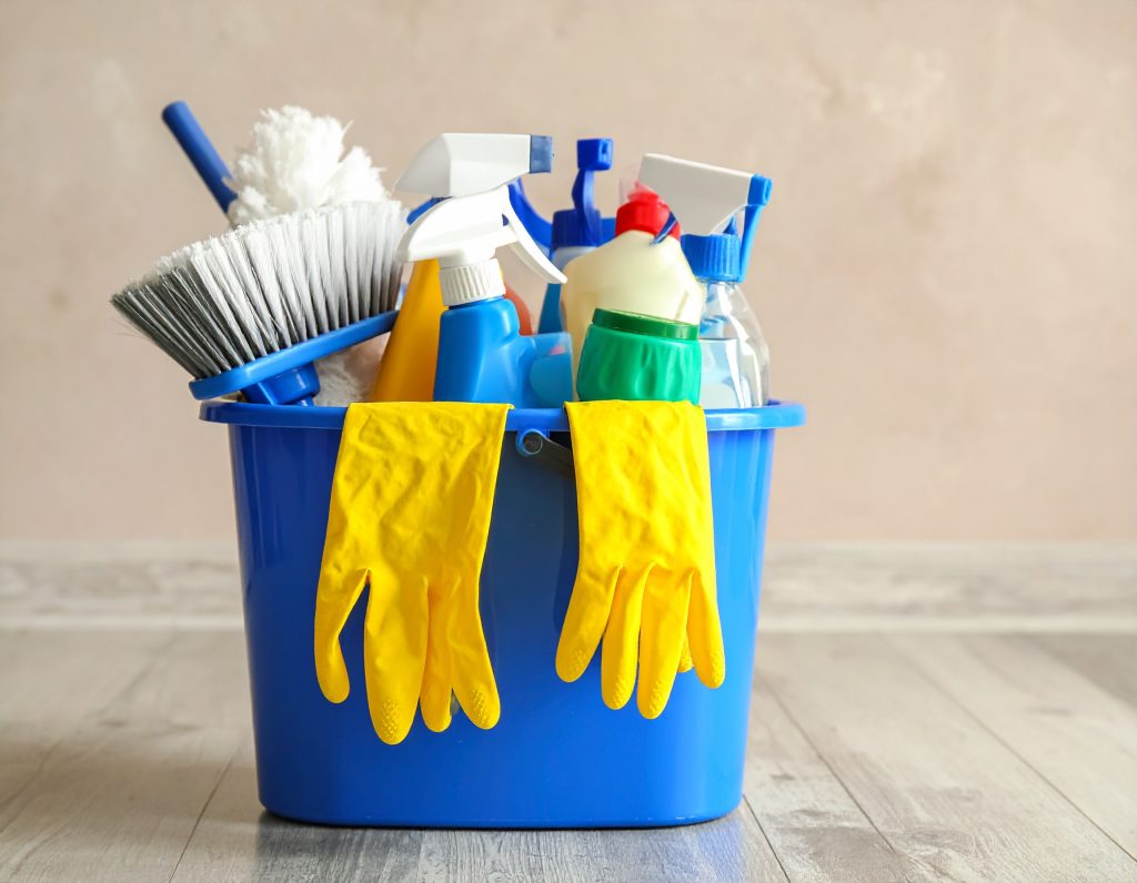 organize cleaning supplies