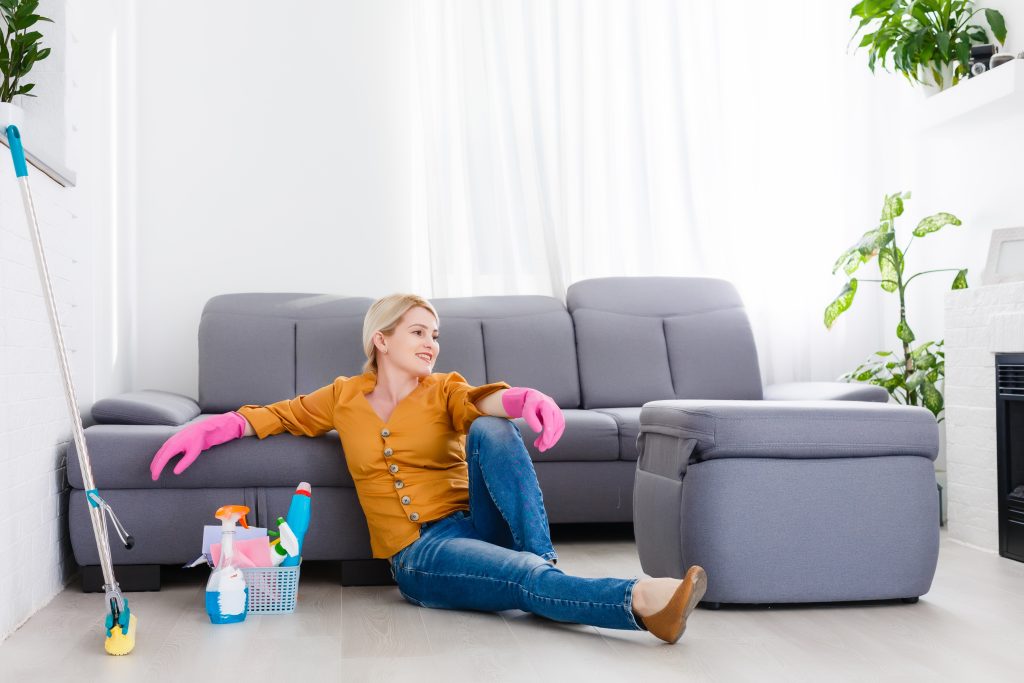 5 Surprising Household Items You Can Use for Cleaning 1 cleaning tips